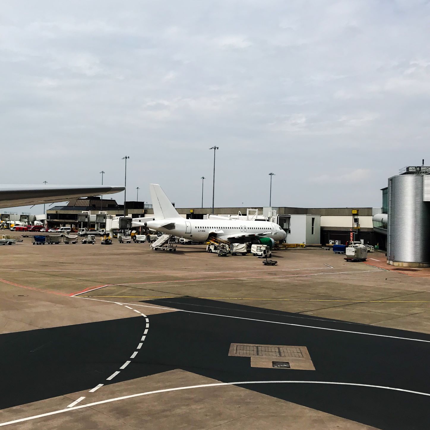 manchester airport maintenance